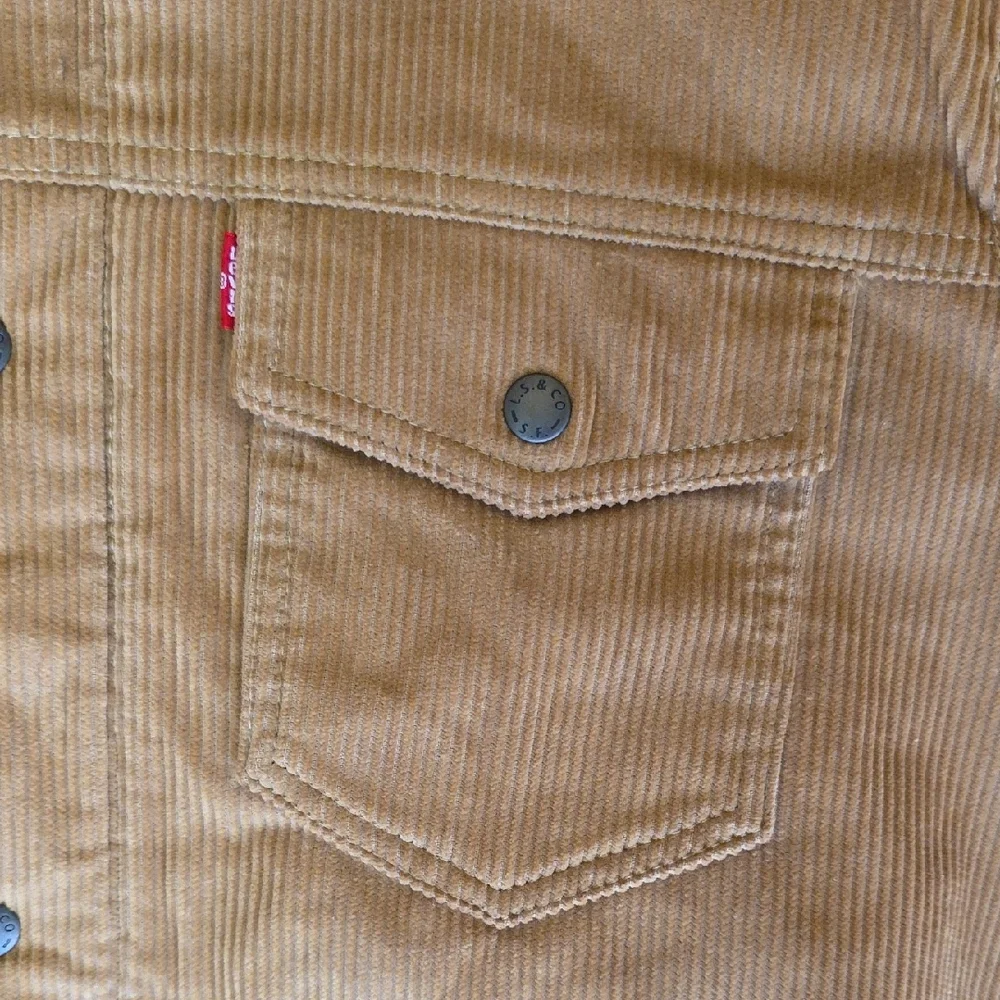Levi's Sherpa Lined Corduroy Utility Trucker Jacket Tan Size Medium Mens NEW